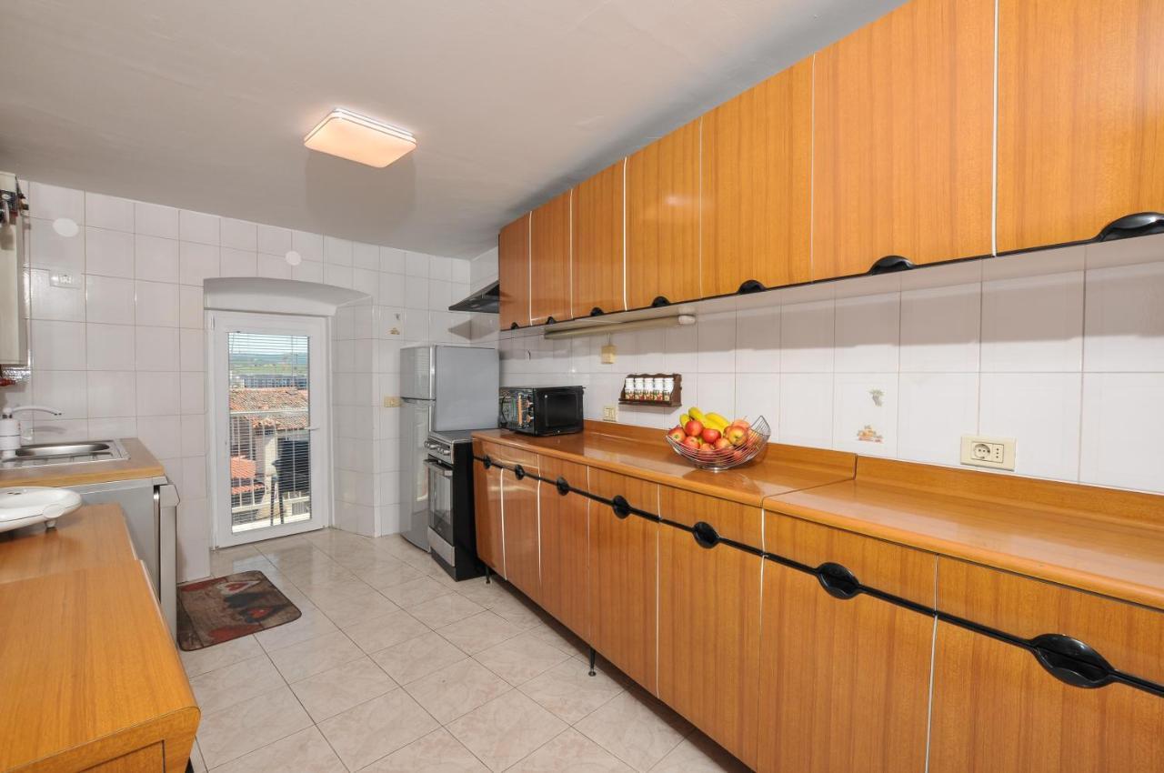 Apartment Katarina Koper - Old Historic Centre With Free Parking Extérieur photo